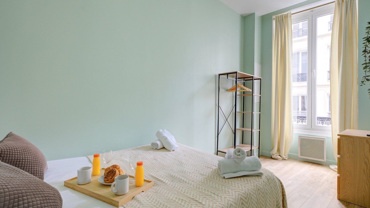 Photo of Bedroom in Arts-et-Metiers