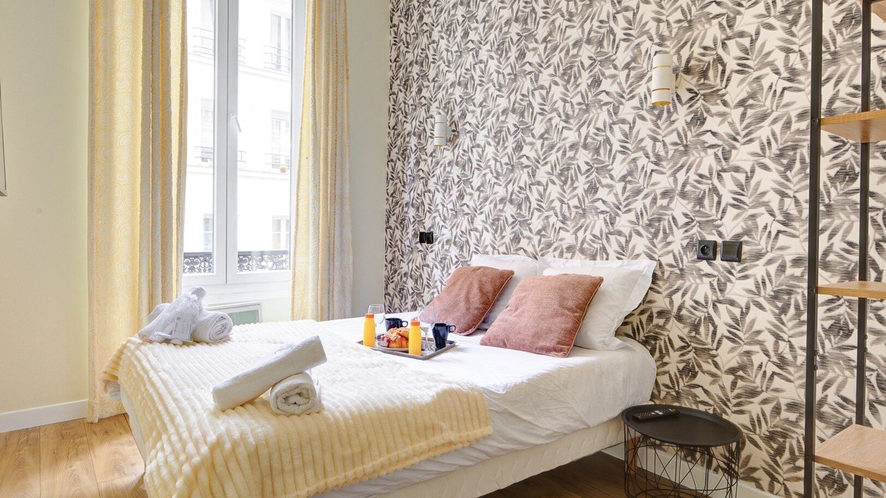Photo of Bedroom in Arts-et-Metiers