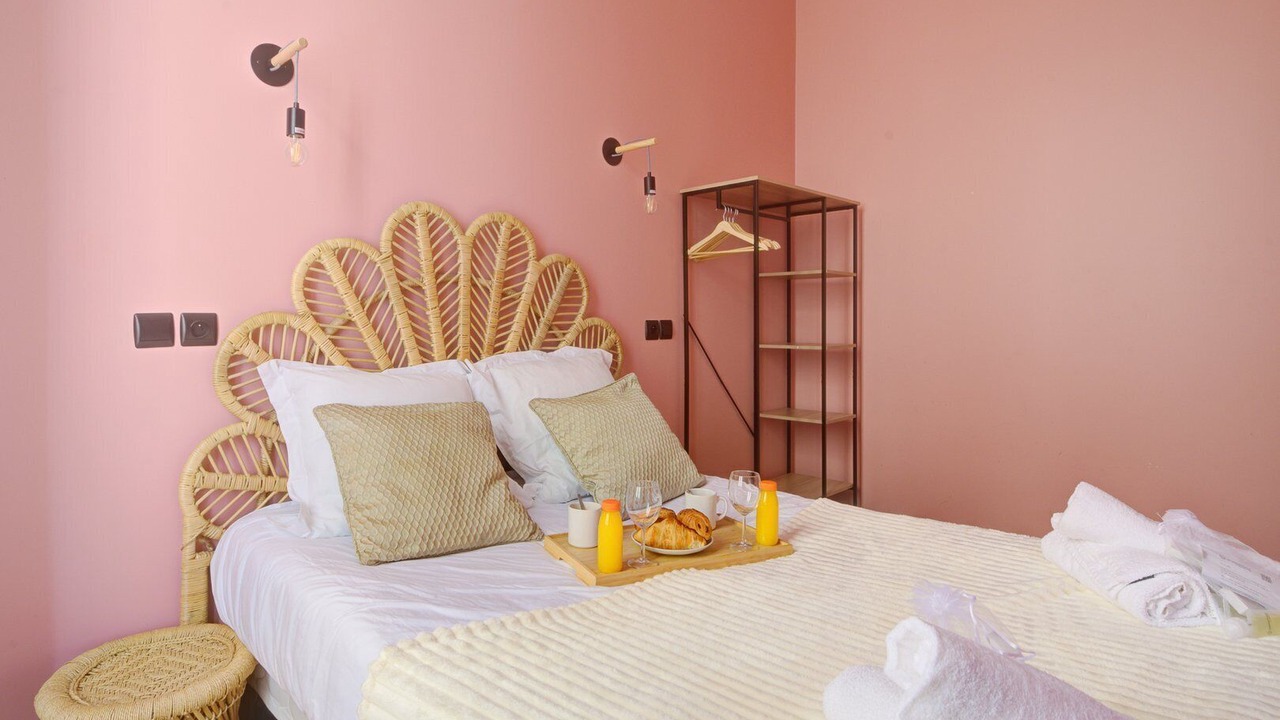 Photo of Bedroom in Arts-et-Metiers