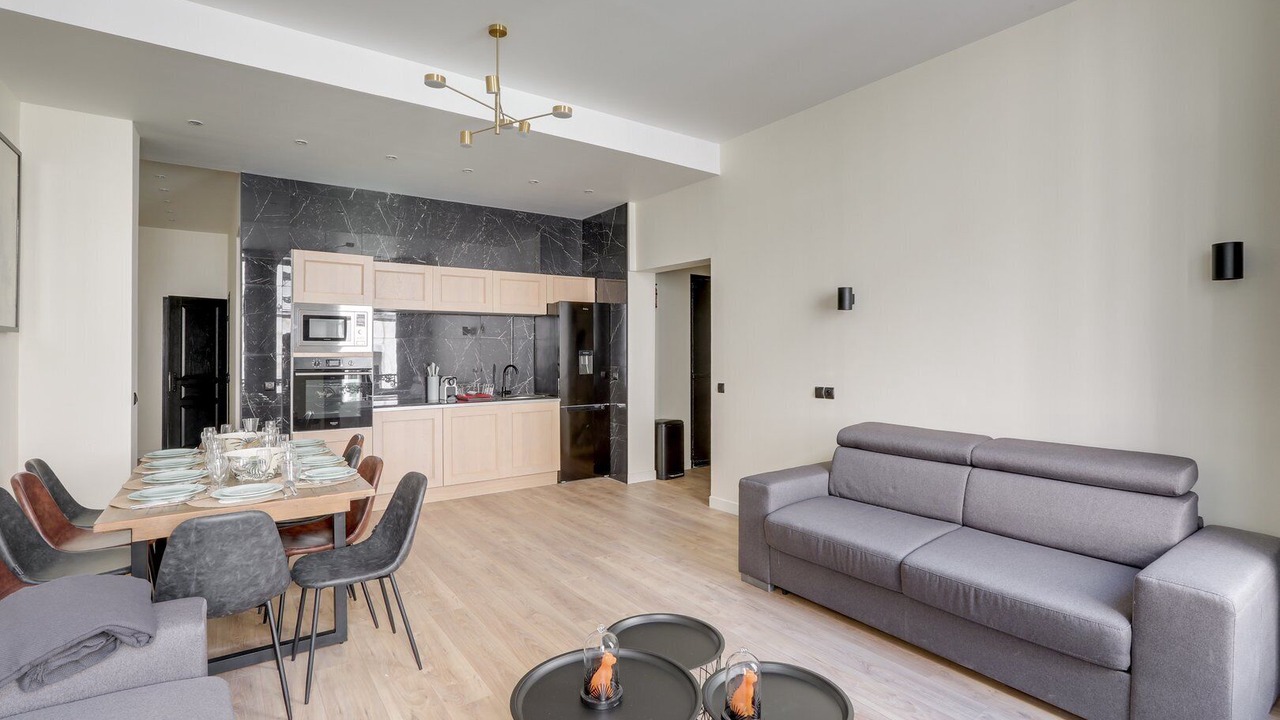 Photo of Livingroom in Arts-et-Metiers