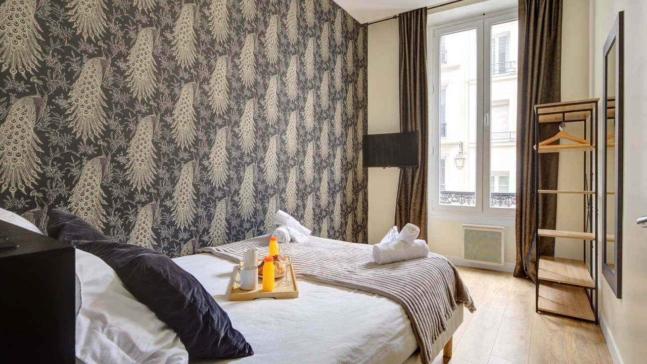 Photo of Bedroom in Arts-et-Metiers