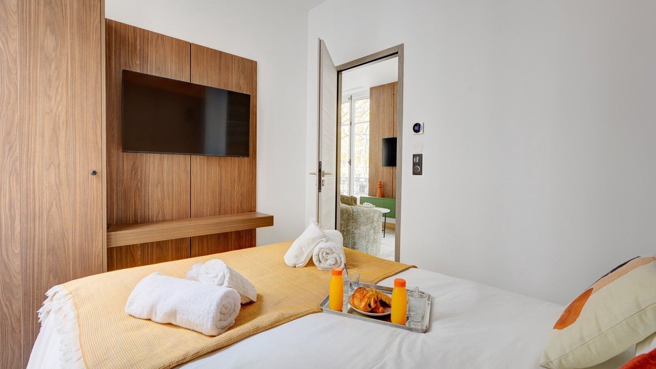 Photo of Bedroom in Quartier de la Plaine-de-Monceaux