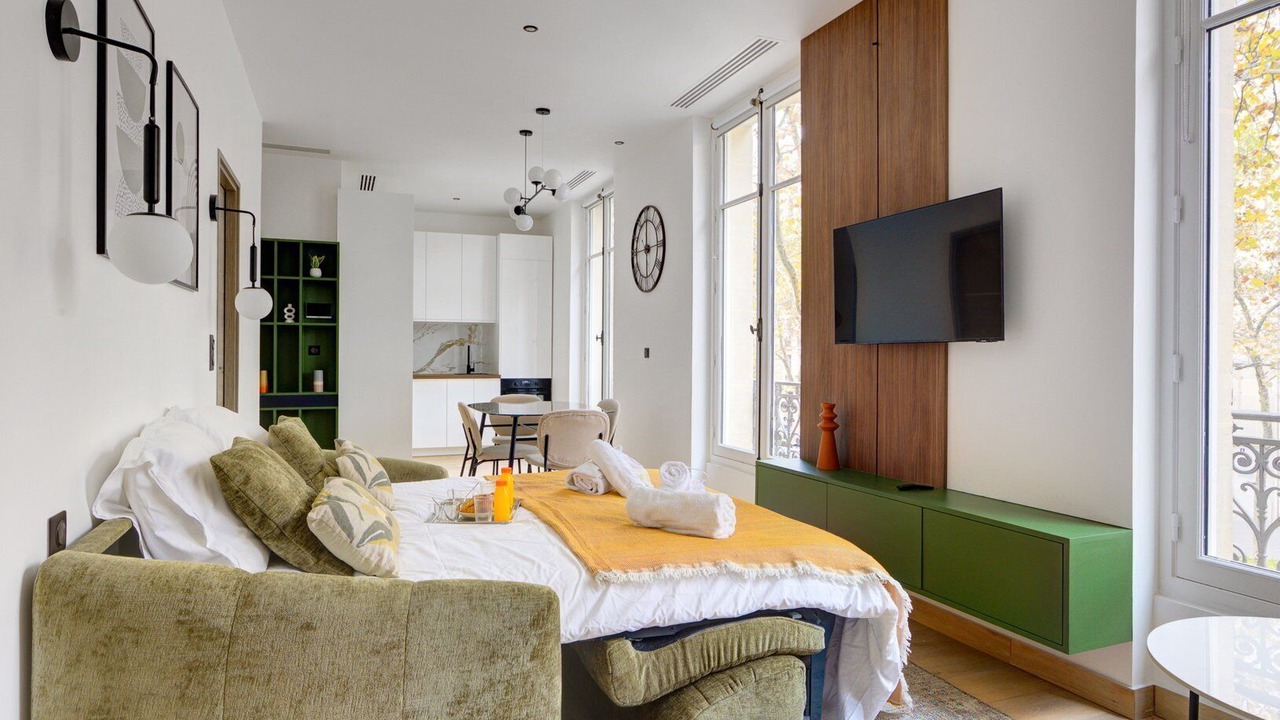 Photo of Bedroom in Quartier de la Plaine-de-Monceaux