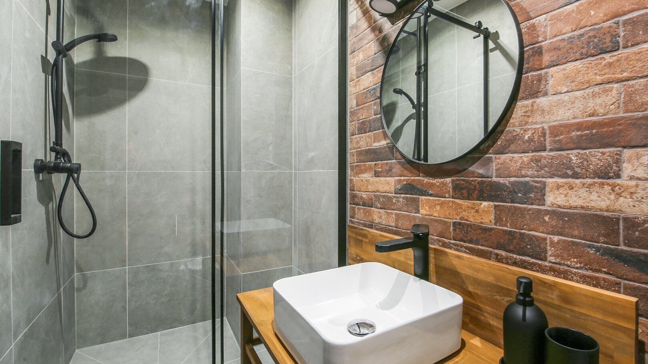 Photo of Bathroom in Quartier de la Maison-Blanche