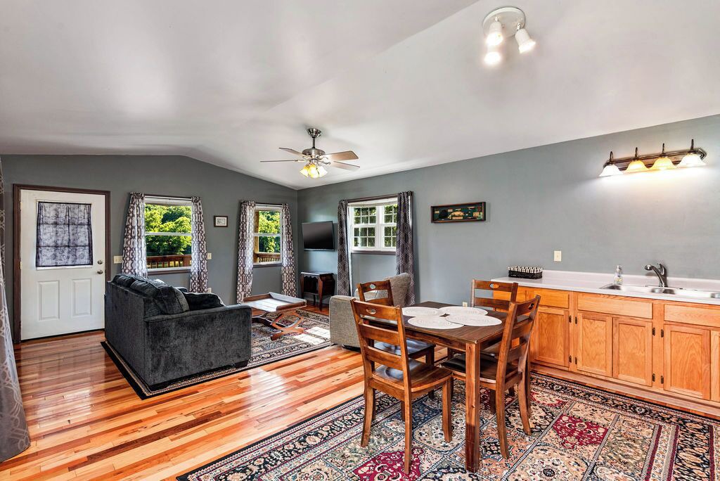 Photo of Livingroom in Mountain Home