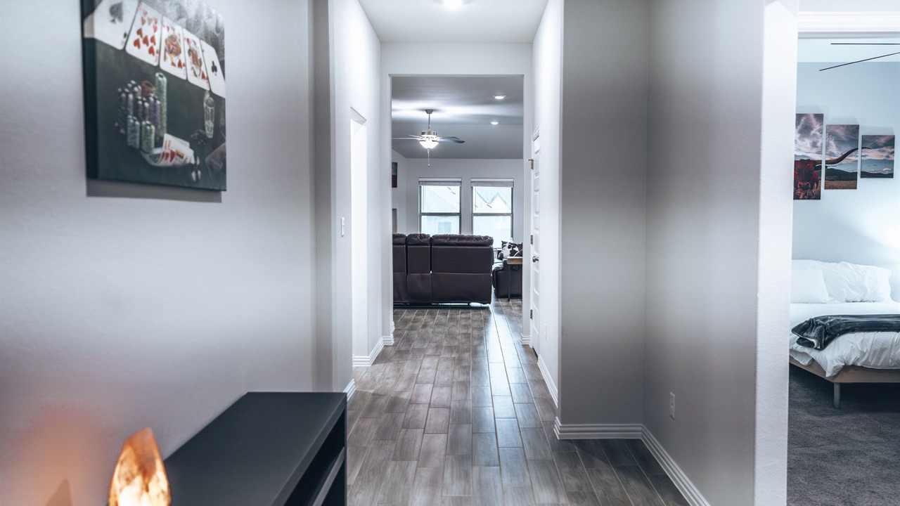 Photo of Bedroom in Kyle