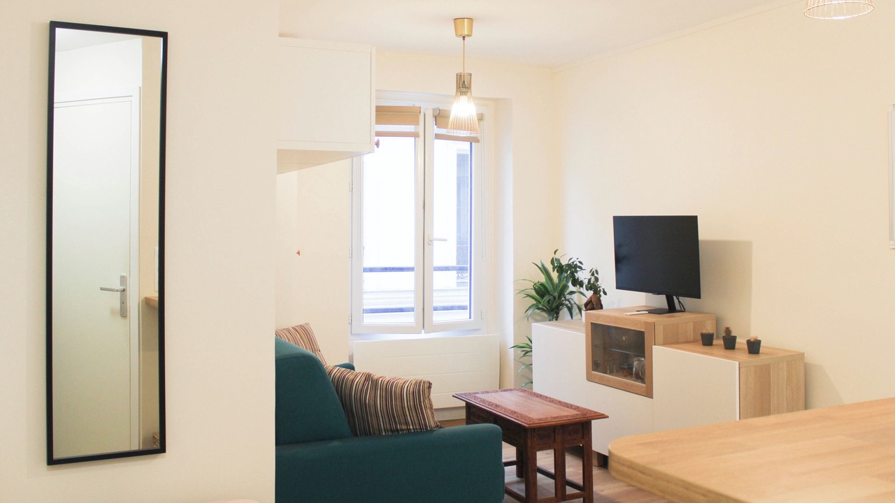 Photo of Livingroom in 19th Arrondissement