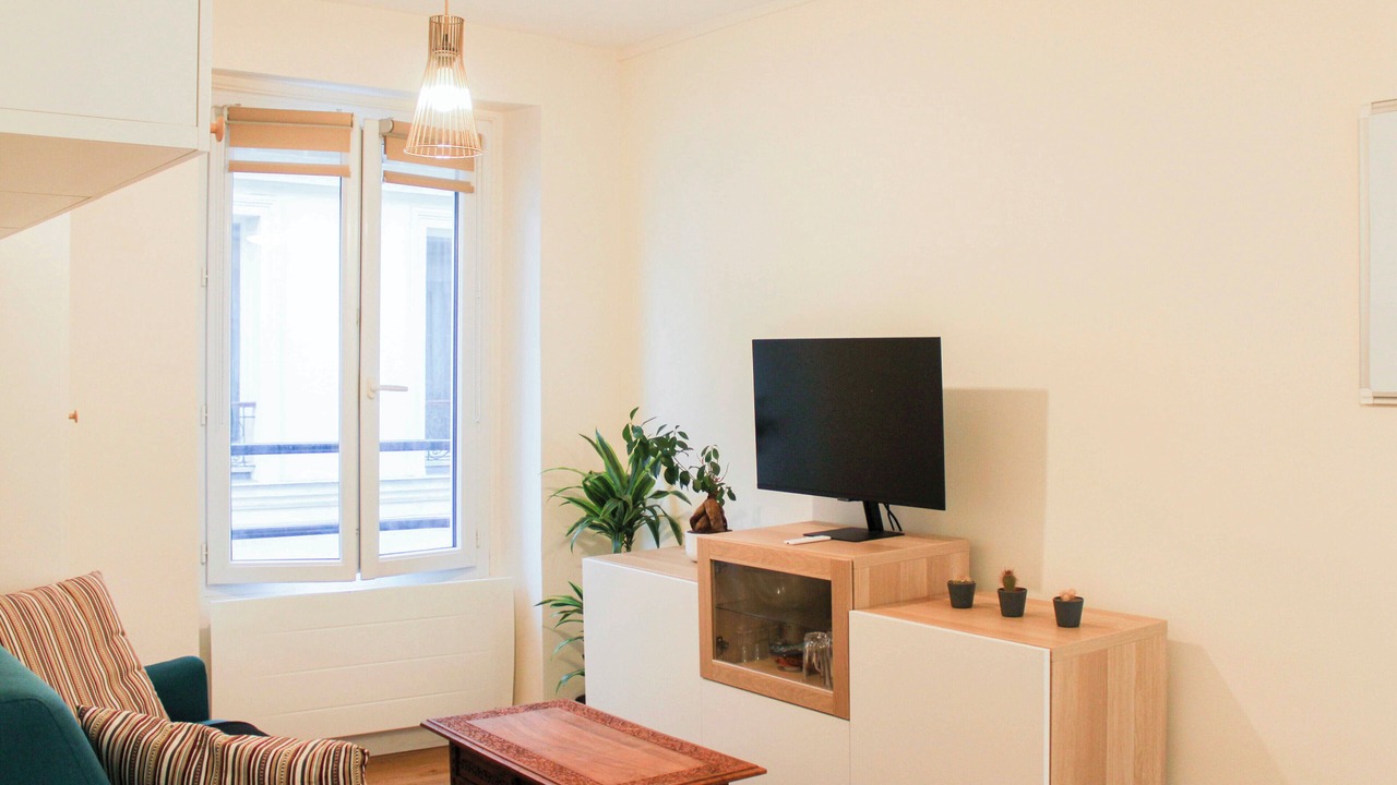 Photo of Livingroom in 19th Arrondissement