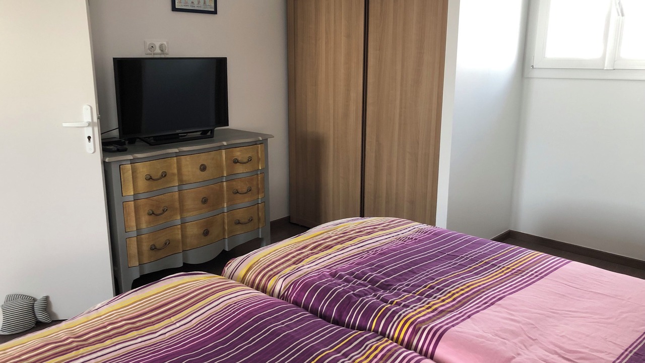 Photo of Bedroom in Poulgoazec