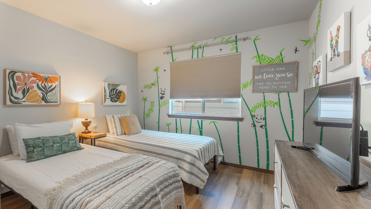 Photo of Bedroom in Monitor