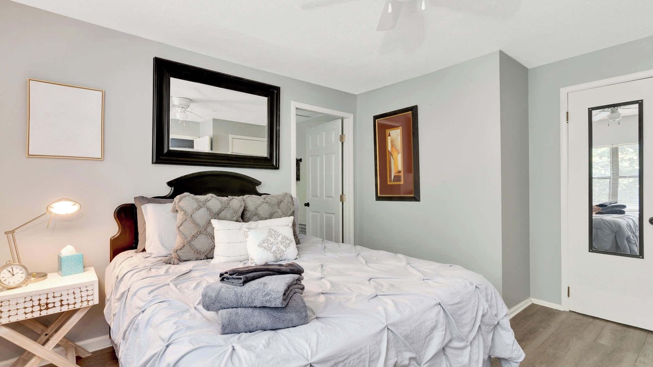 Photo of Bedroom in Collegedale