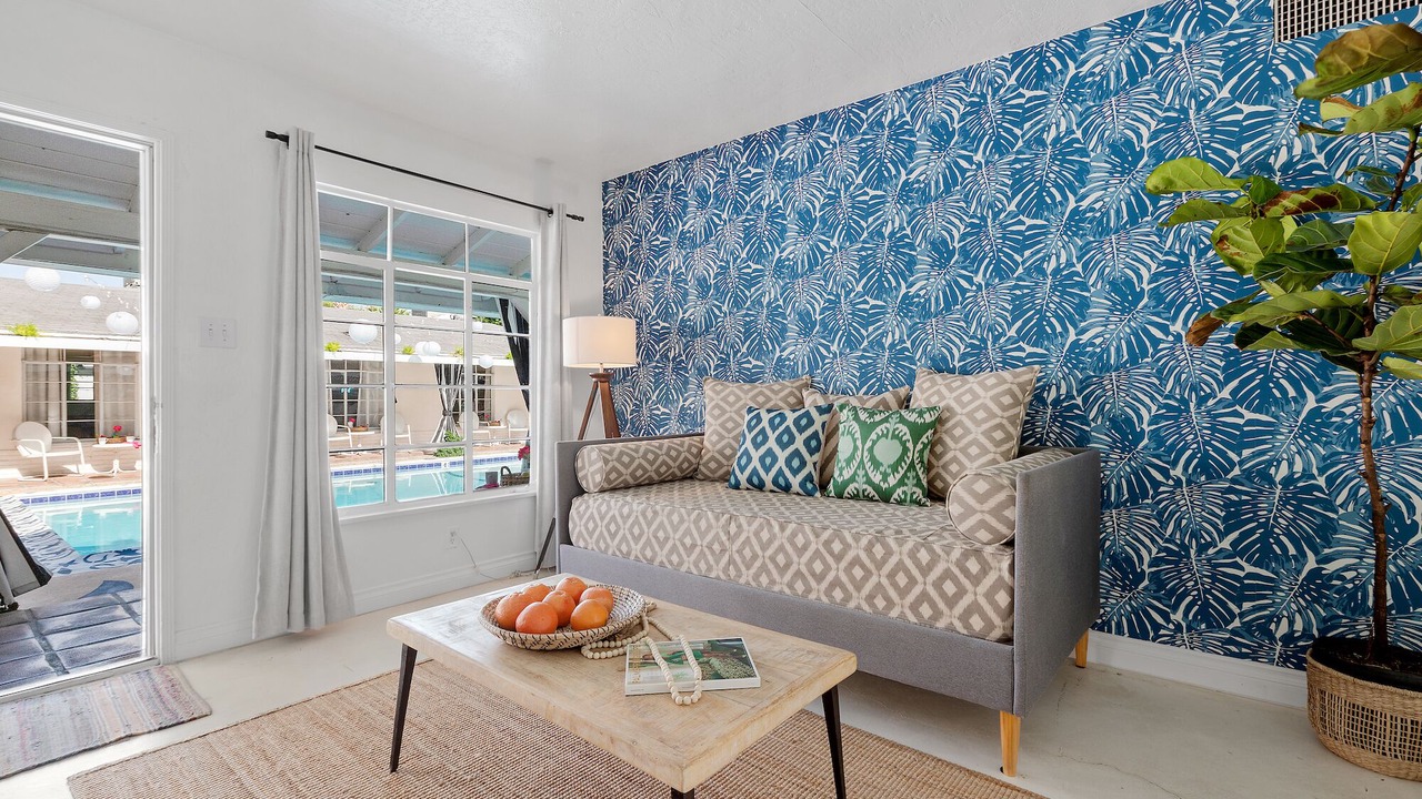 Photo of Livingroom in Tahquitz River Estates