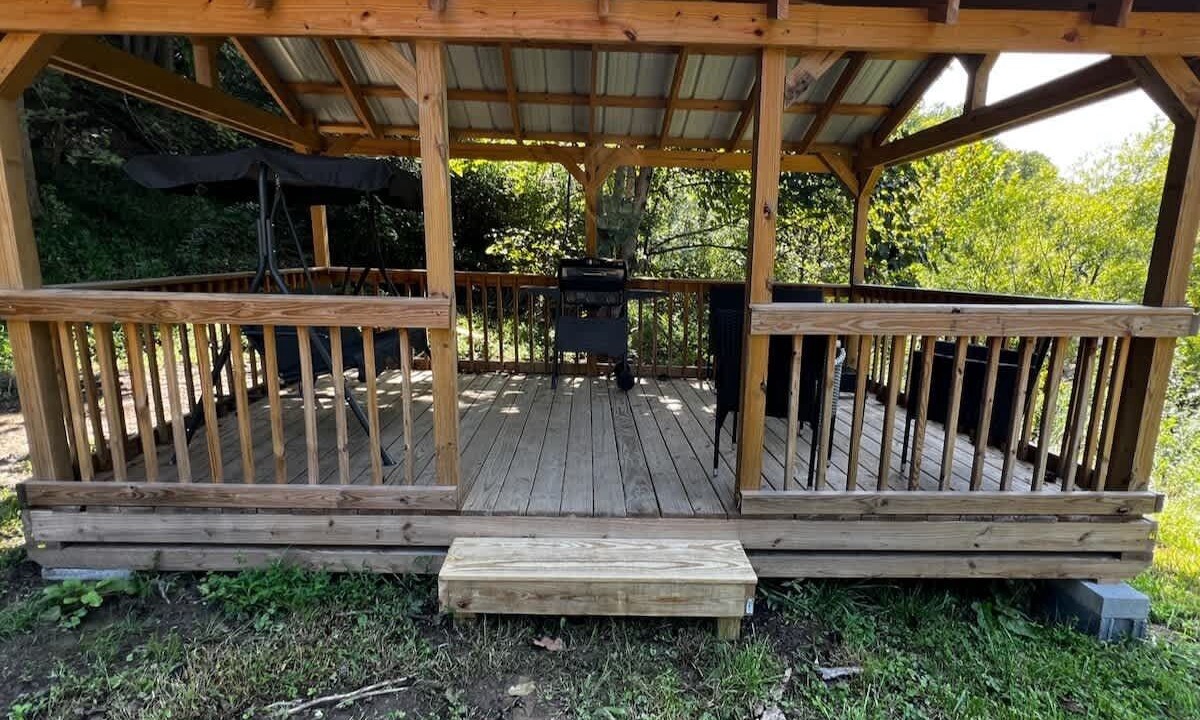 Photo of Outdoor in Betsy Layne