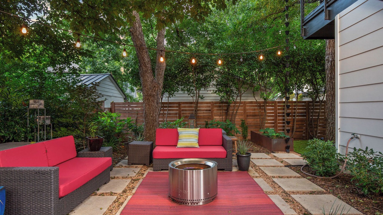 Photo of Patio Balcony in Zilker