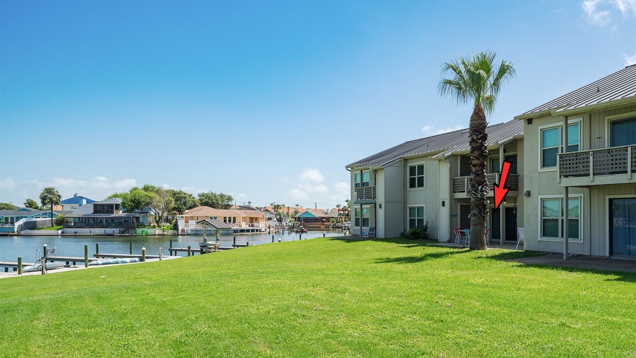 Photo of Outdoor in Harbor Oaks