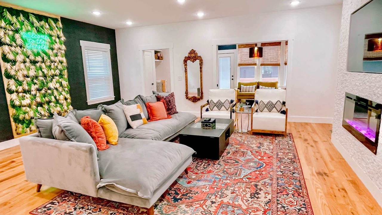 Photo of Bedroom in Cleveland Park