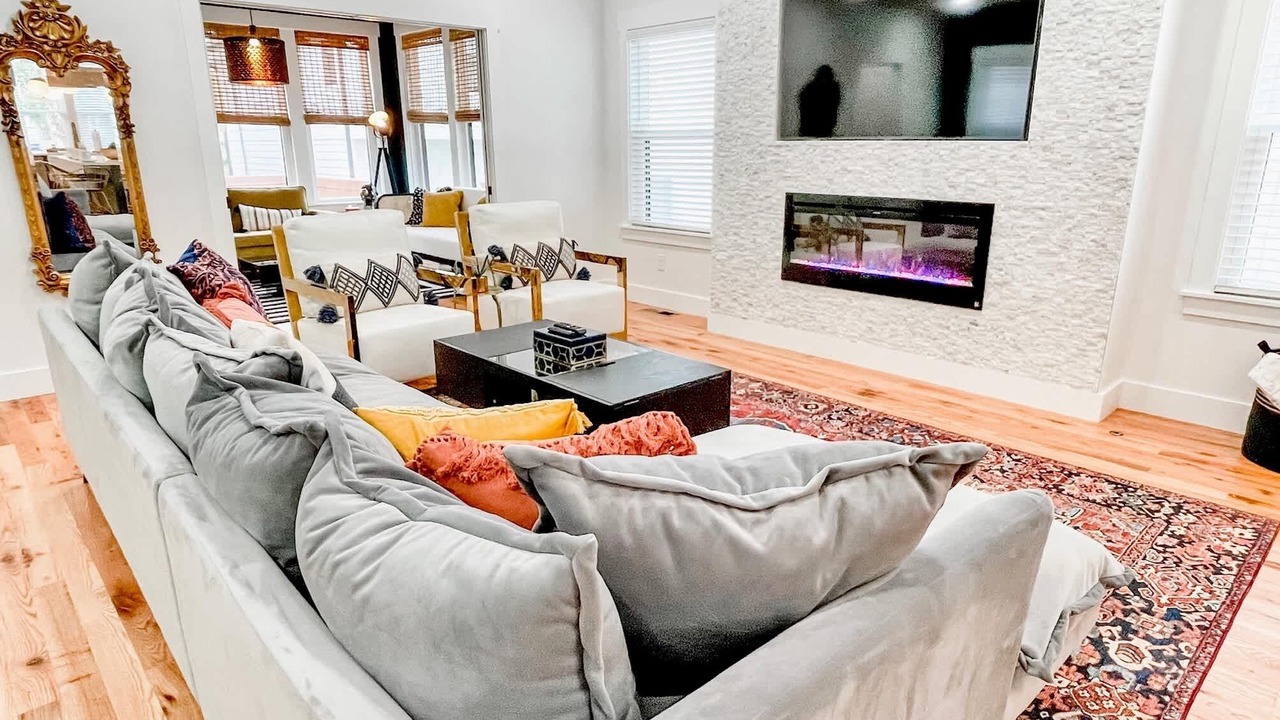 Photo of Bedroom in Cleveland Park
