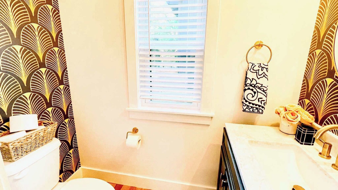 Photo of Bathroom in Cleveland Park