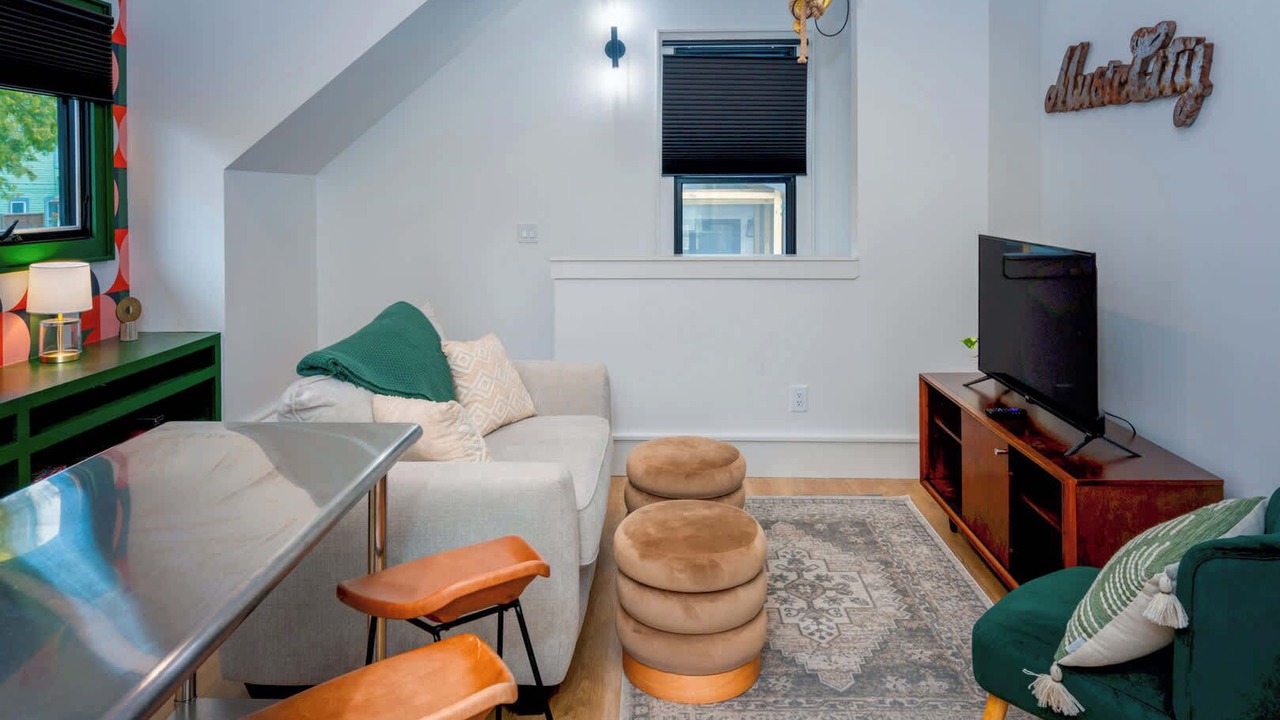 Photo of Bedroom in 12 South