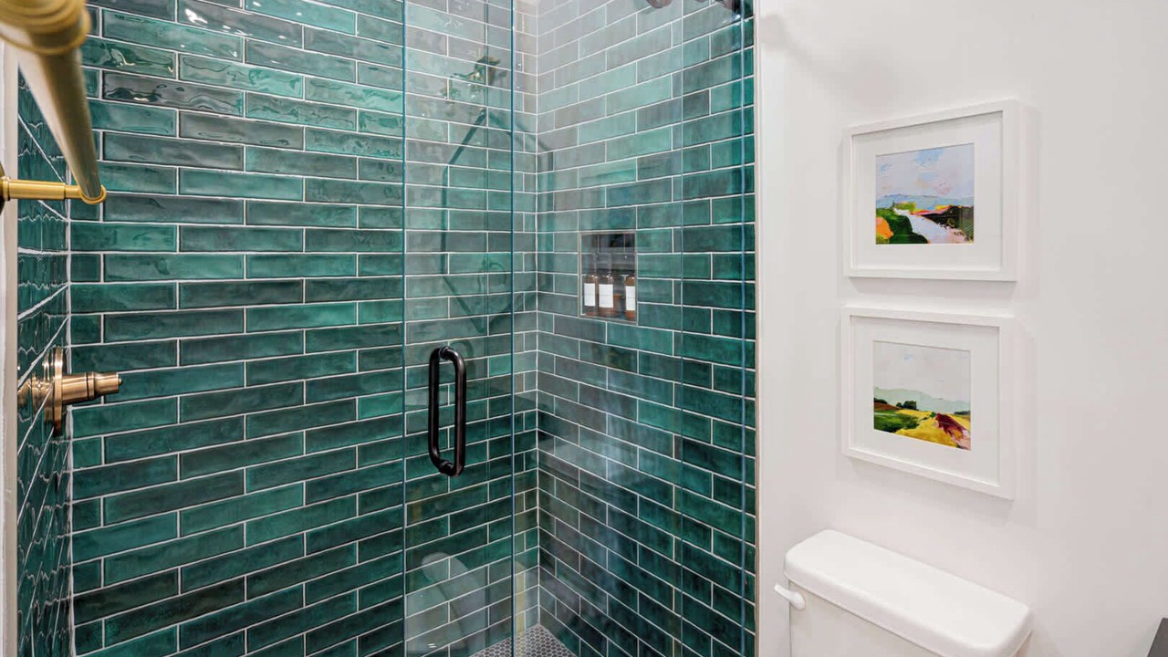 Photo of Bathroom in 12 South