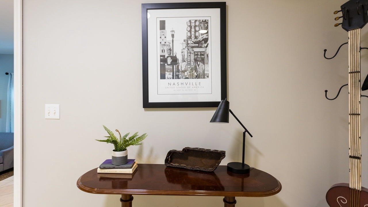 Photo of Bedroom in Green Hills