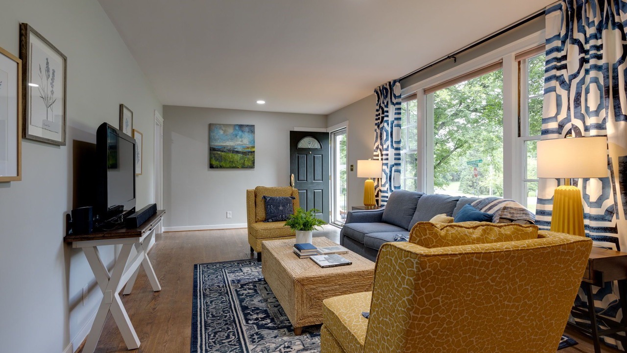 Photo of Bedroom in Green Hills