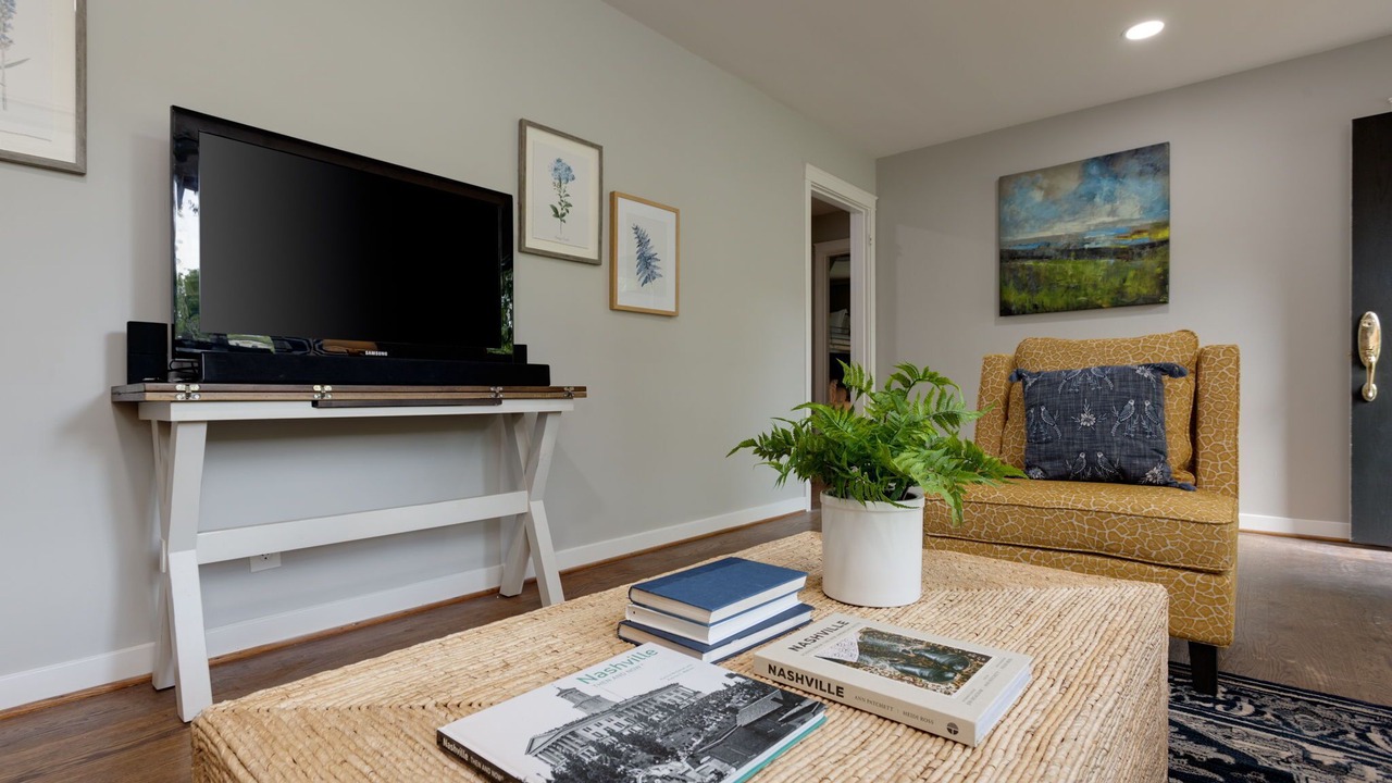 Photo of Bedroom in Green Hills