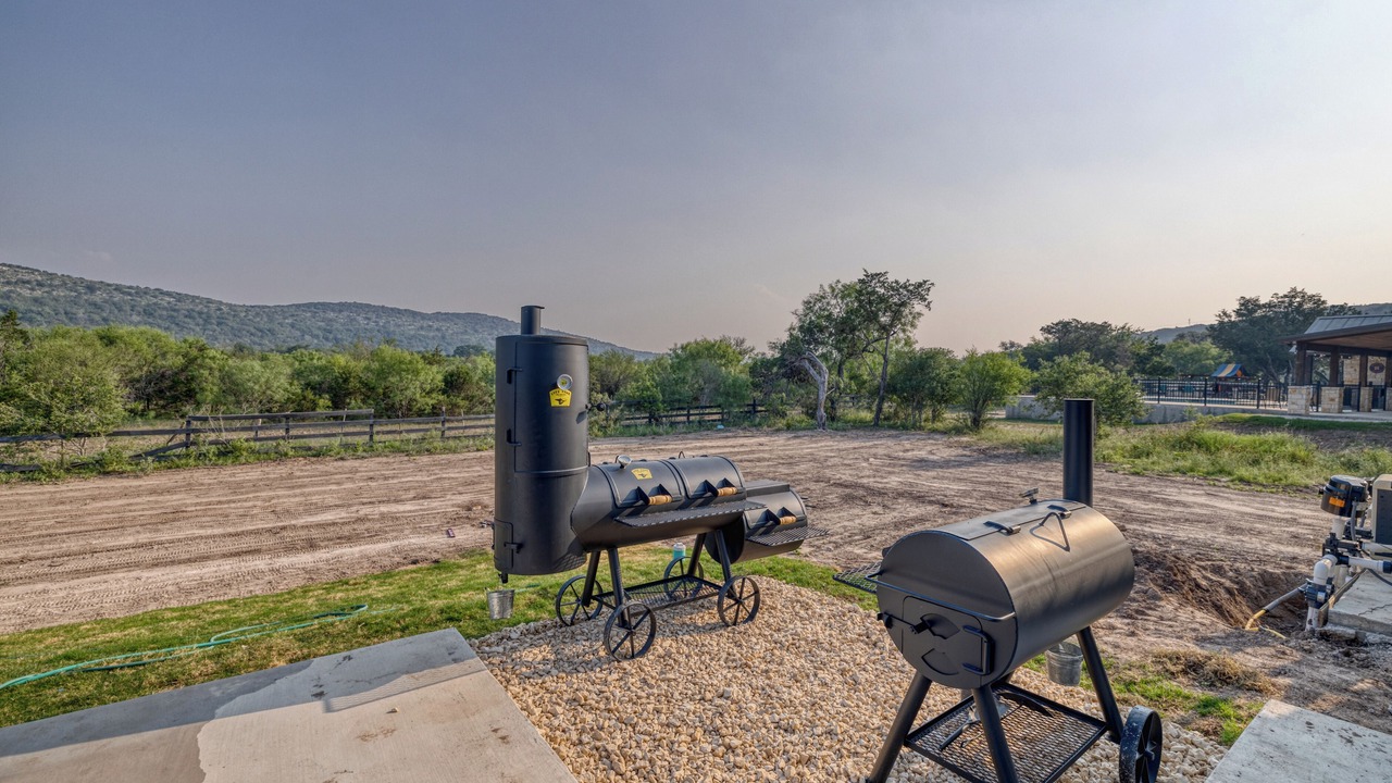 Photo of Outdoor in Concan