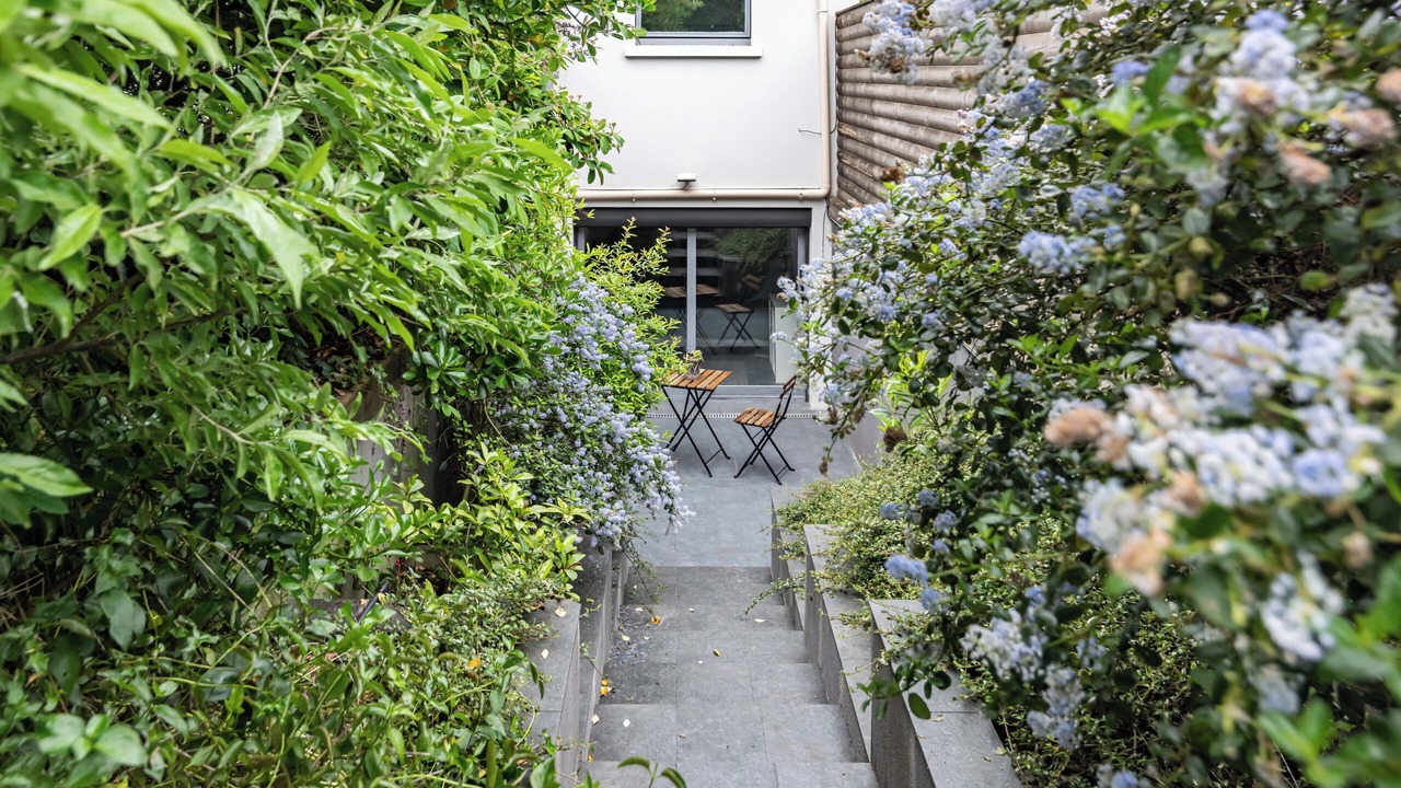 Photo of Patio Balcony in Le Celle-Saint-Cloud
