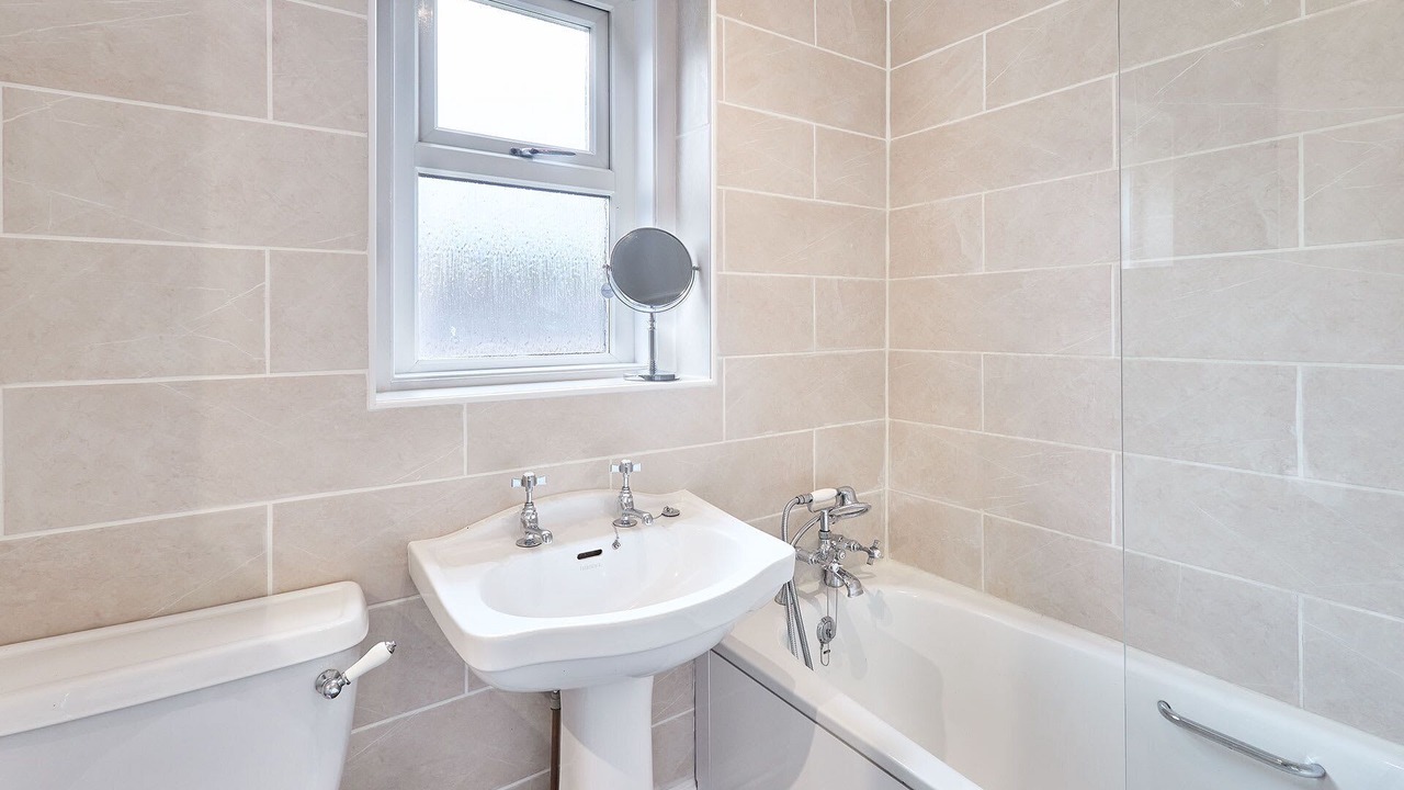 Photo of Others in Hayton