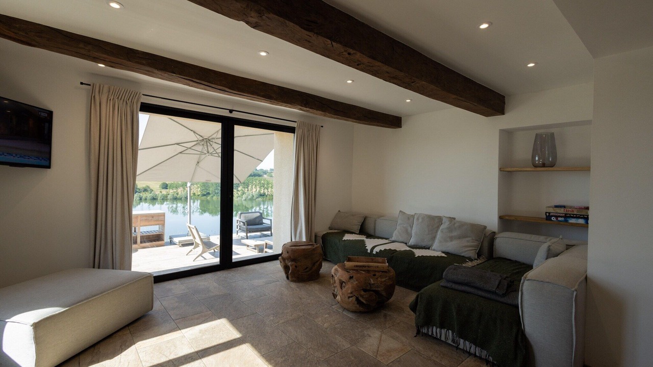 Photo of Livingroom in Peyrusse-Grande