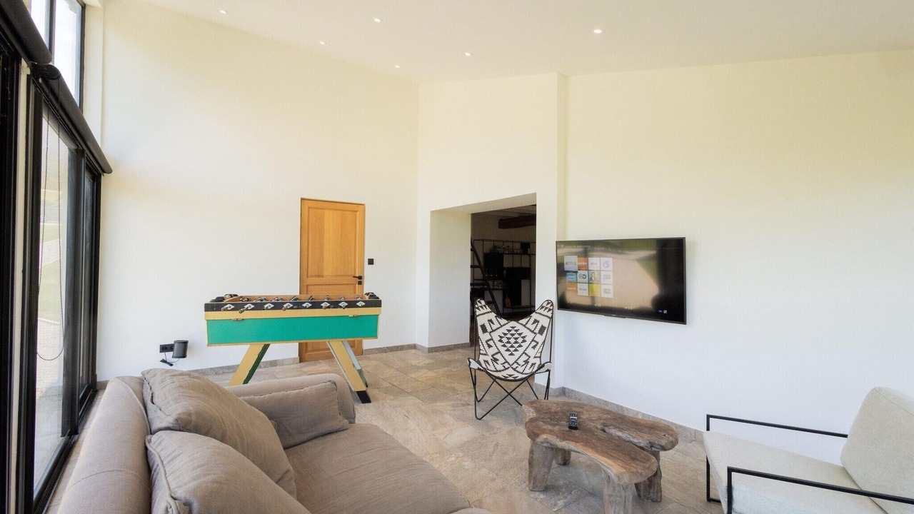 Photo of Livingroom in Peyrusse-Grande