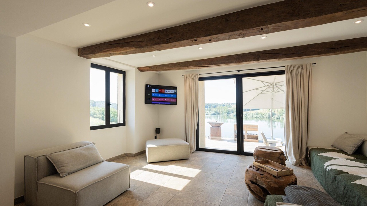 Photo of Livingroom in Peyrusse-Grande