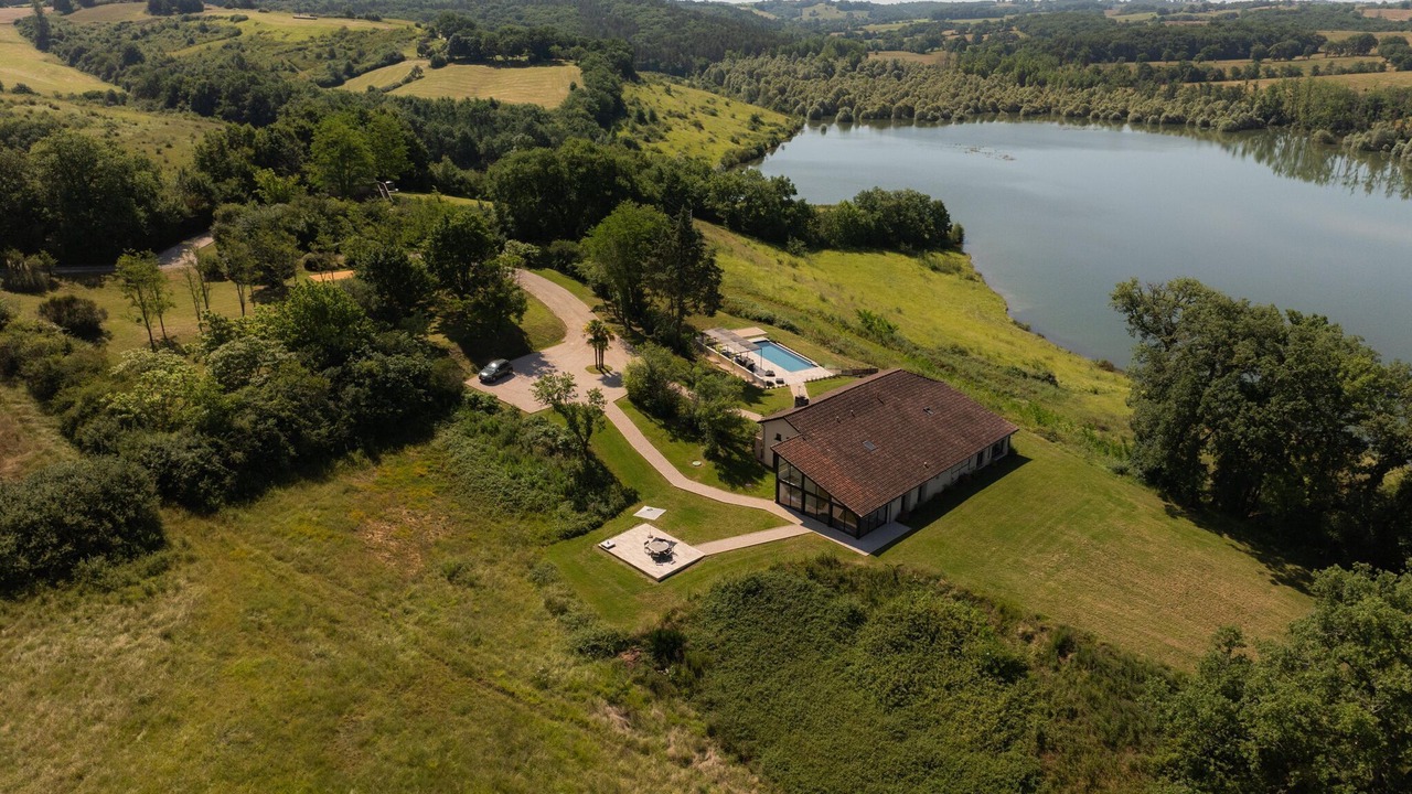 Photo of Others in Peyrusse-Grande