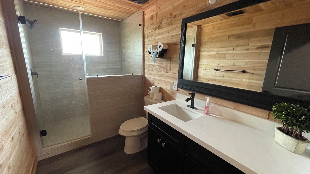 Photo of Bathroom in Garwood