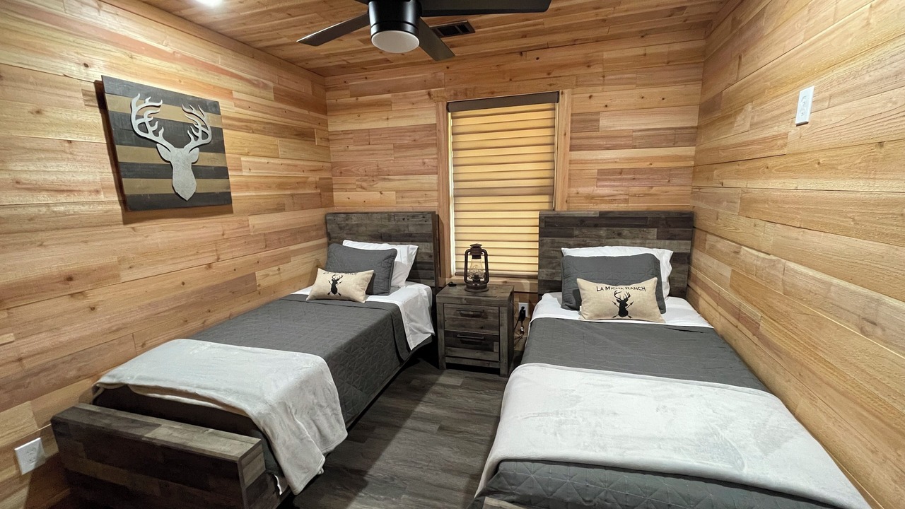 Photo of Bedroom in Garwood