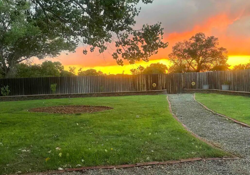 Photo of Outdoor in Peralta