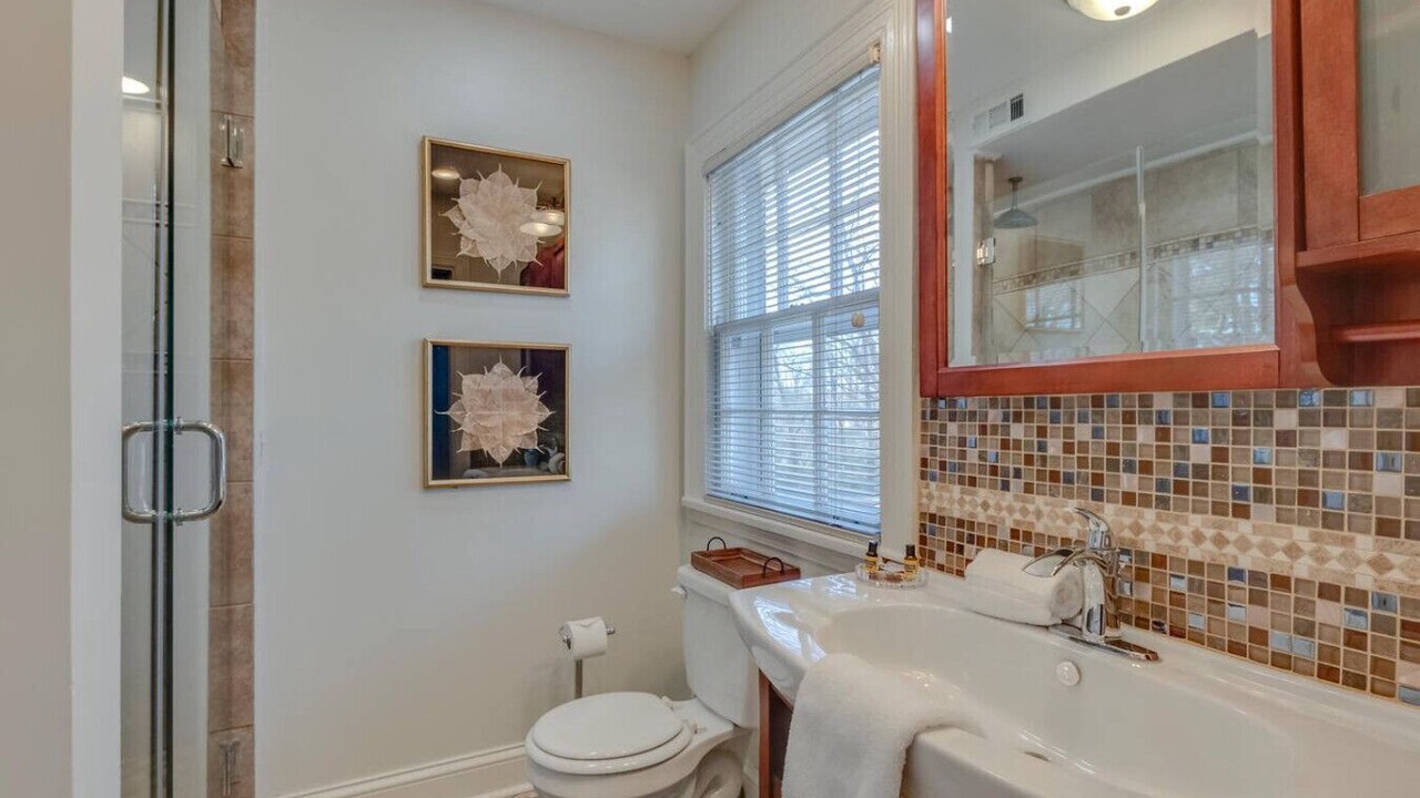 Photo of Bathroom in Donelson Hills
