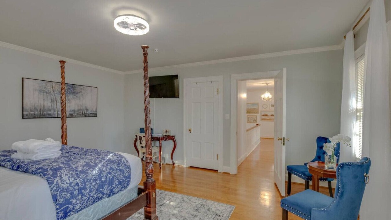 Photo of Bedroom in Donelson Hills