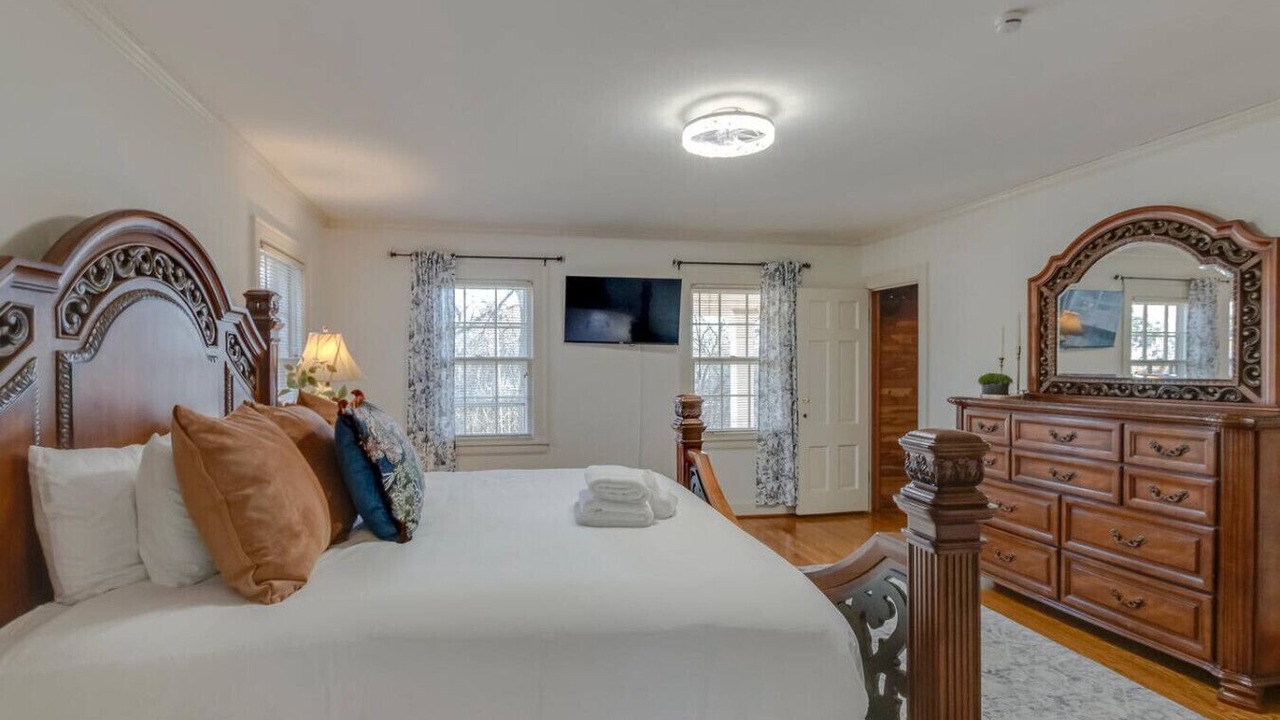 Photo of Bedroom in Donelson Hills