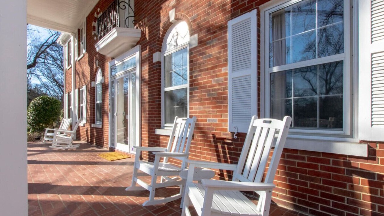 Photo of Patio Balcony in Donelson Hills