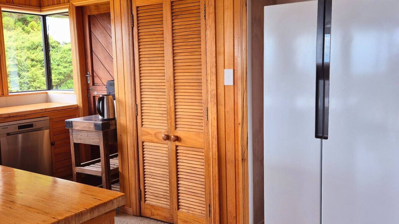 Photo of Others in Raglan