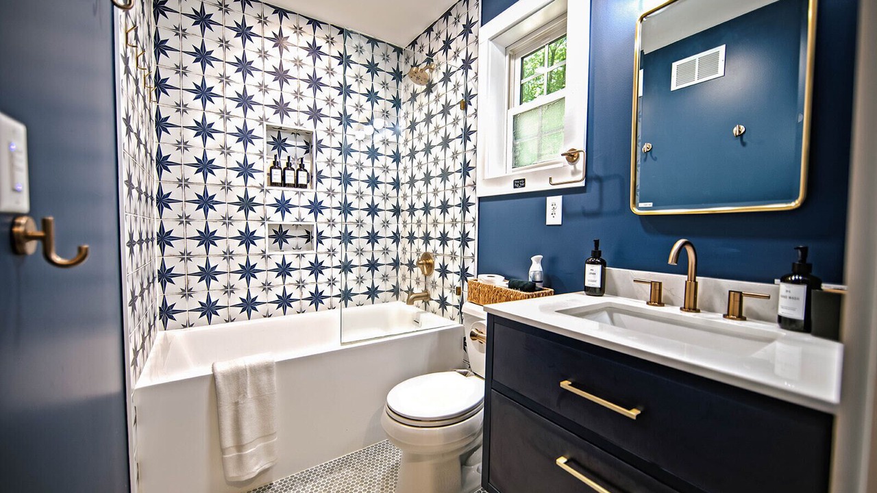 Photo of Bathroom in Rivers Edge
