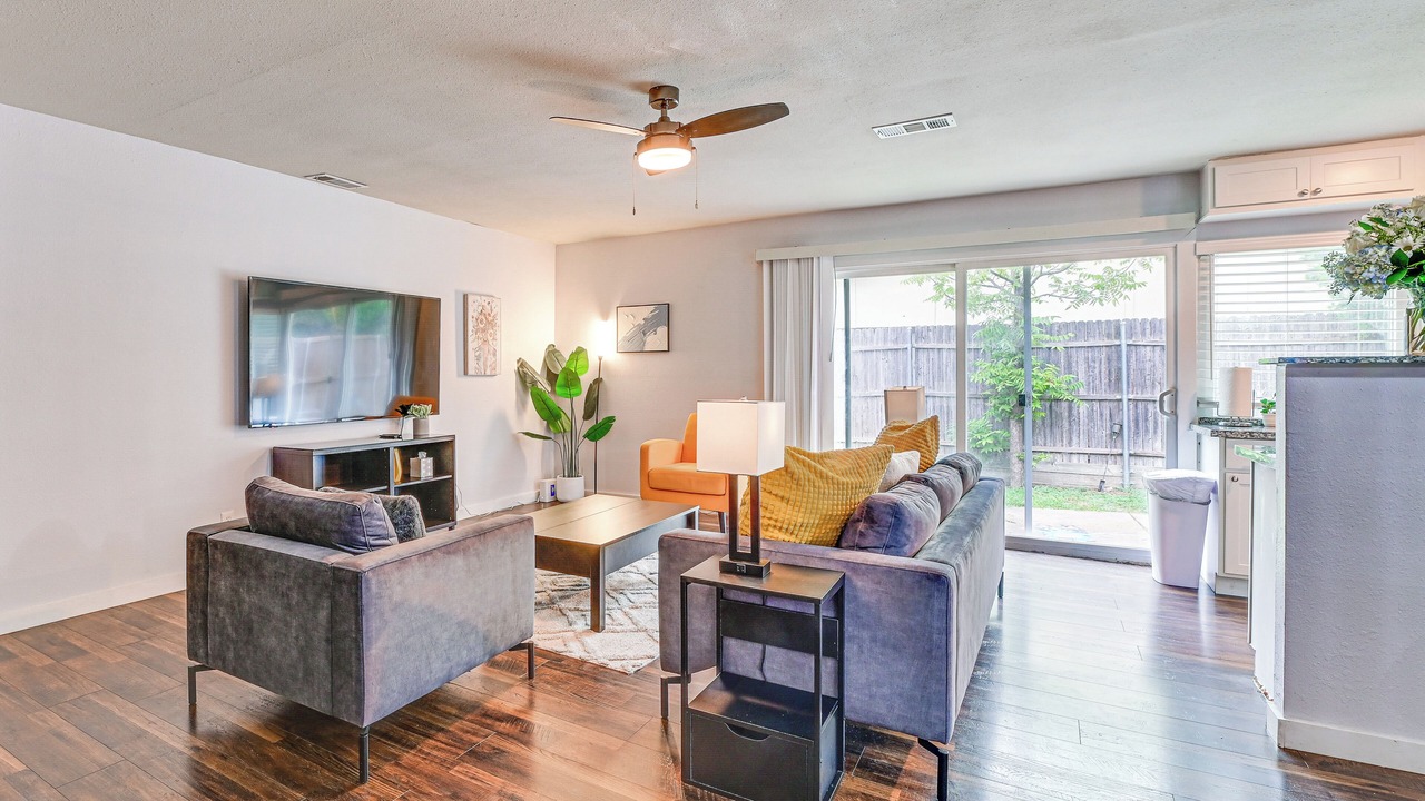 Photo of Bedroom in The Colony
