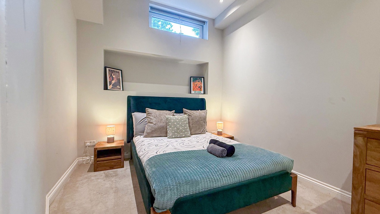 Photo of Bedroom in Addison