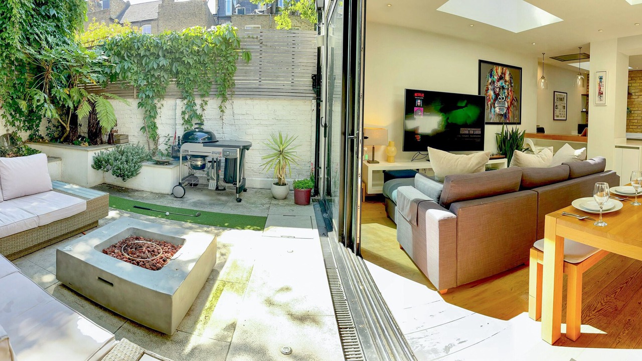 Photo of Outdoor in Addison