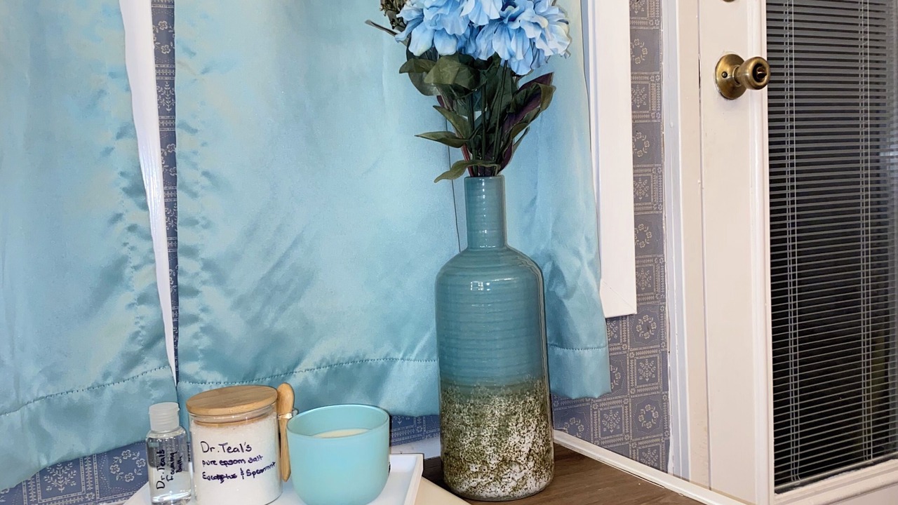 Photo of Bathroom in Grapeland