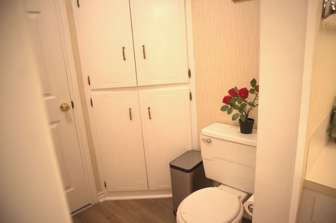Photo of Bathroom in Grapeland