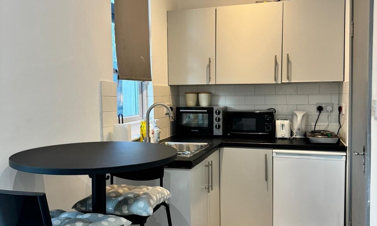 Photo of Others in Pettits