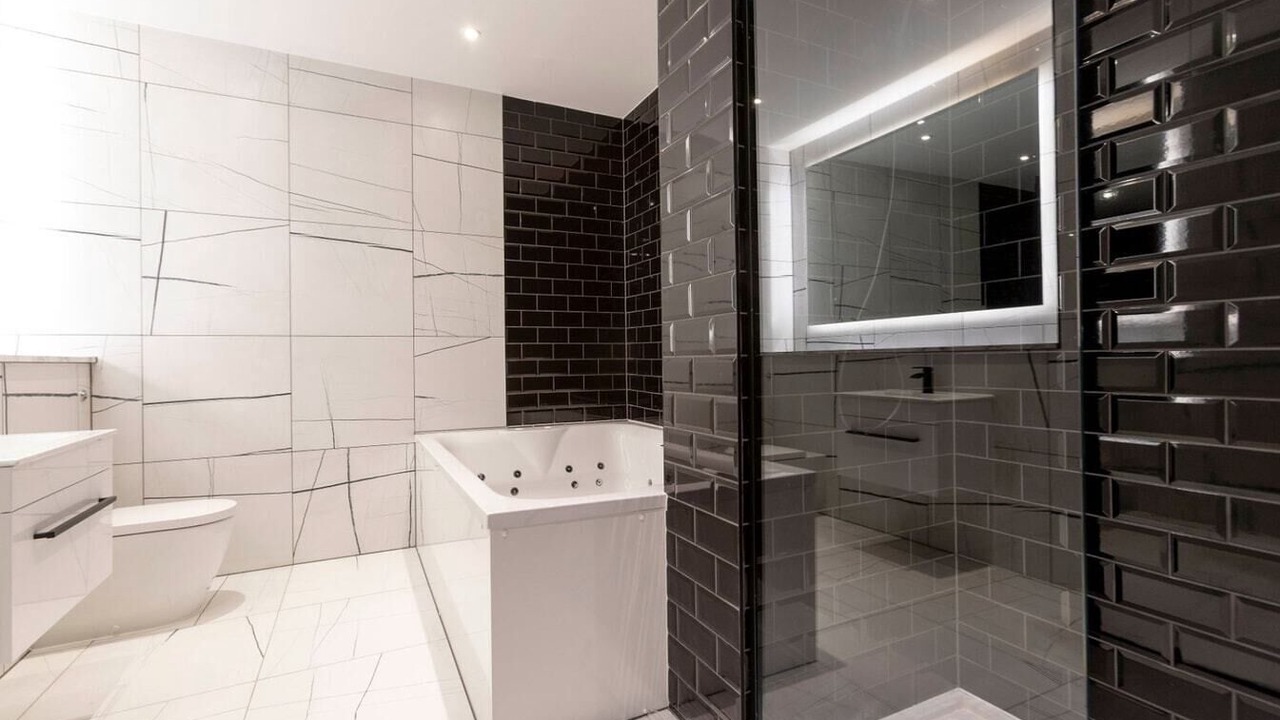 Photo of Bathroom in London Borough of Bromley
